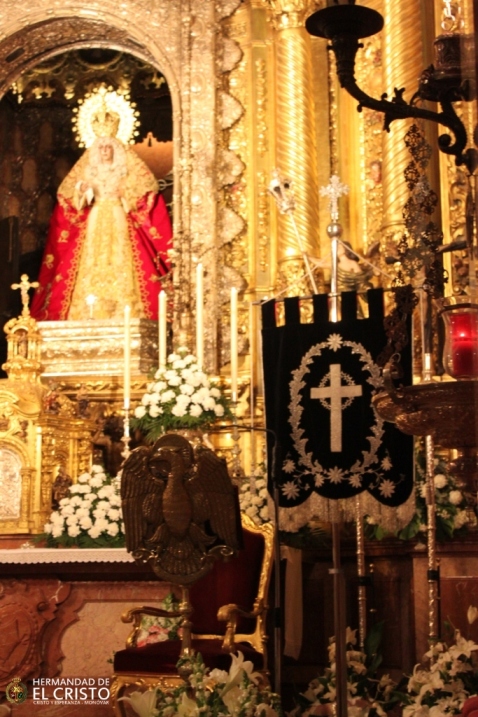 Nuestro estandarte presidió la sabatina y la eucaristía del sábado 22 en la Hermandad de la Macarena